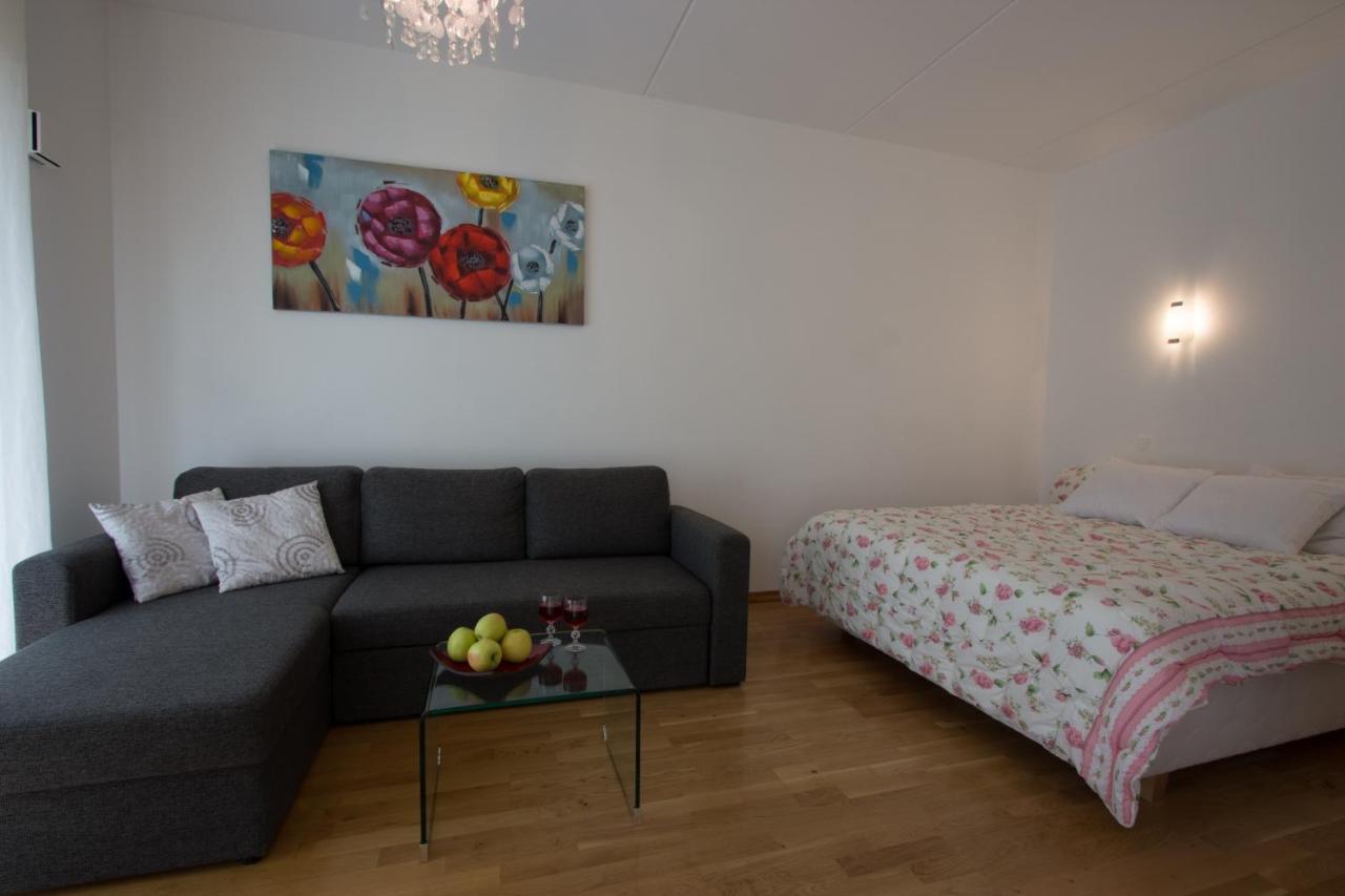 Kueueni 5B Apartment Тарту Экстерьер фото