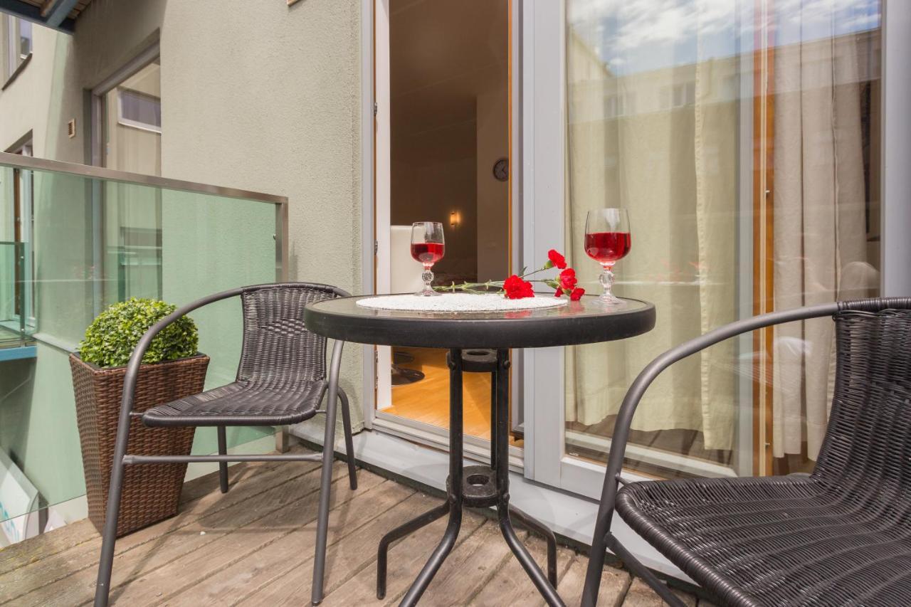 Kueueni 5B Apartment Тарту Экстерьер фото