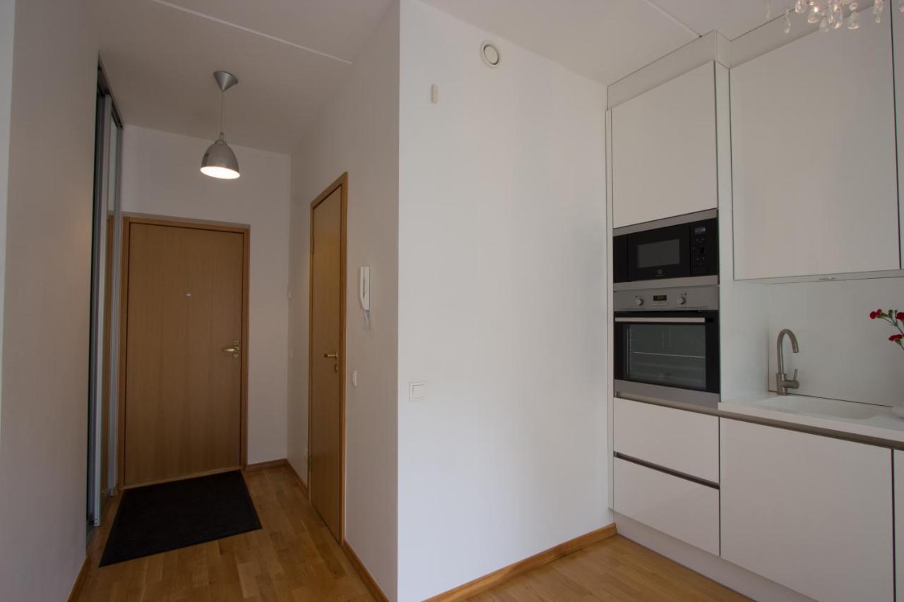 Kueueni 5B Apartment Тарту Экстерьер фото